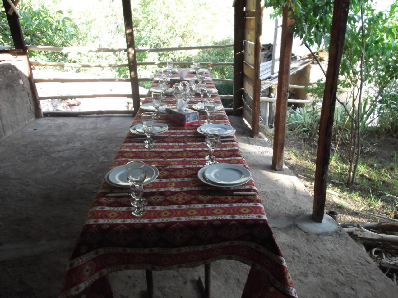 Legend Guest House Yekhegis Exteriör bild
